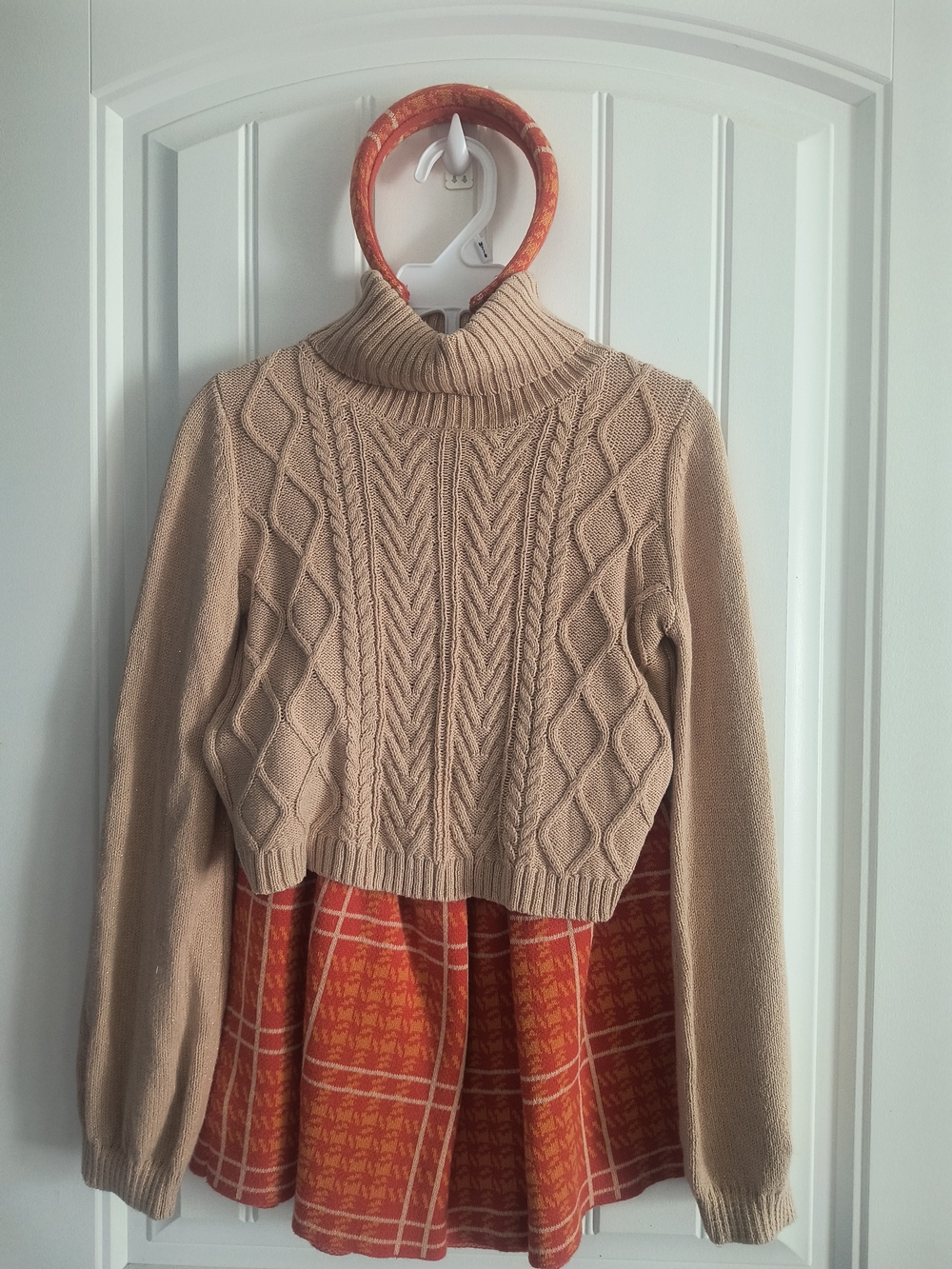 Max Studio Beige Cable Knit Turtleneck Sweater